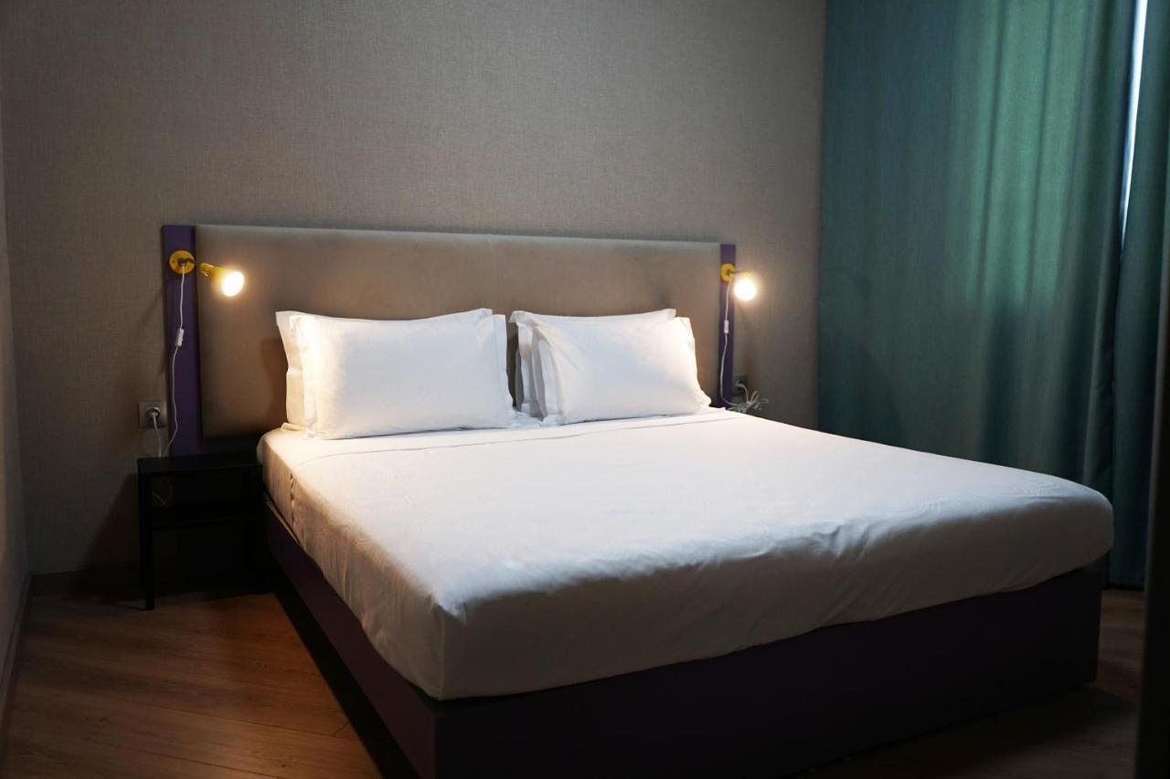 City Hotel شيمكنت المظهر الخارجي الصورة
