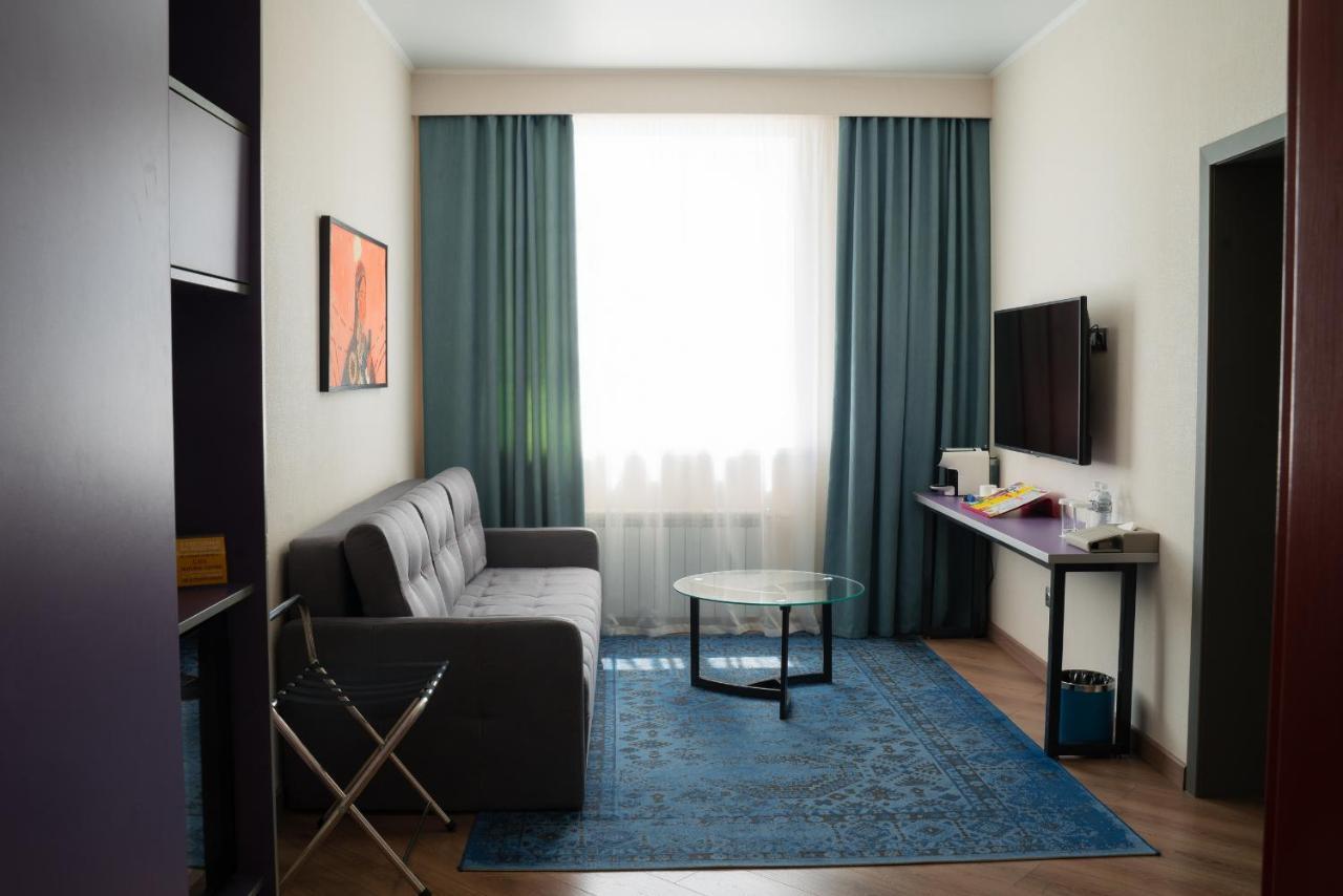 City Hotel شيمكنت المظهر الخارجي الصورة