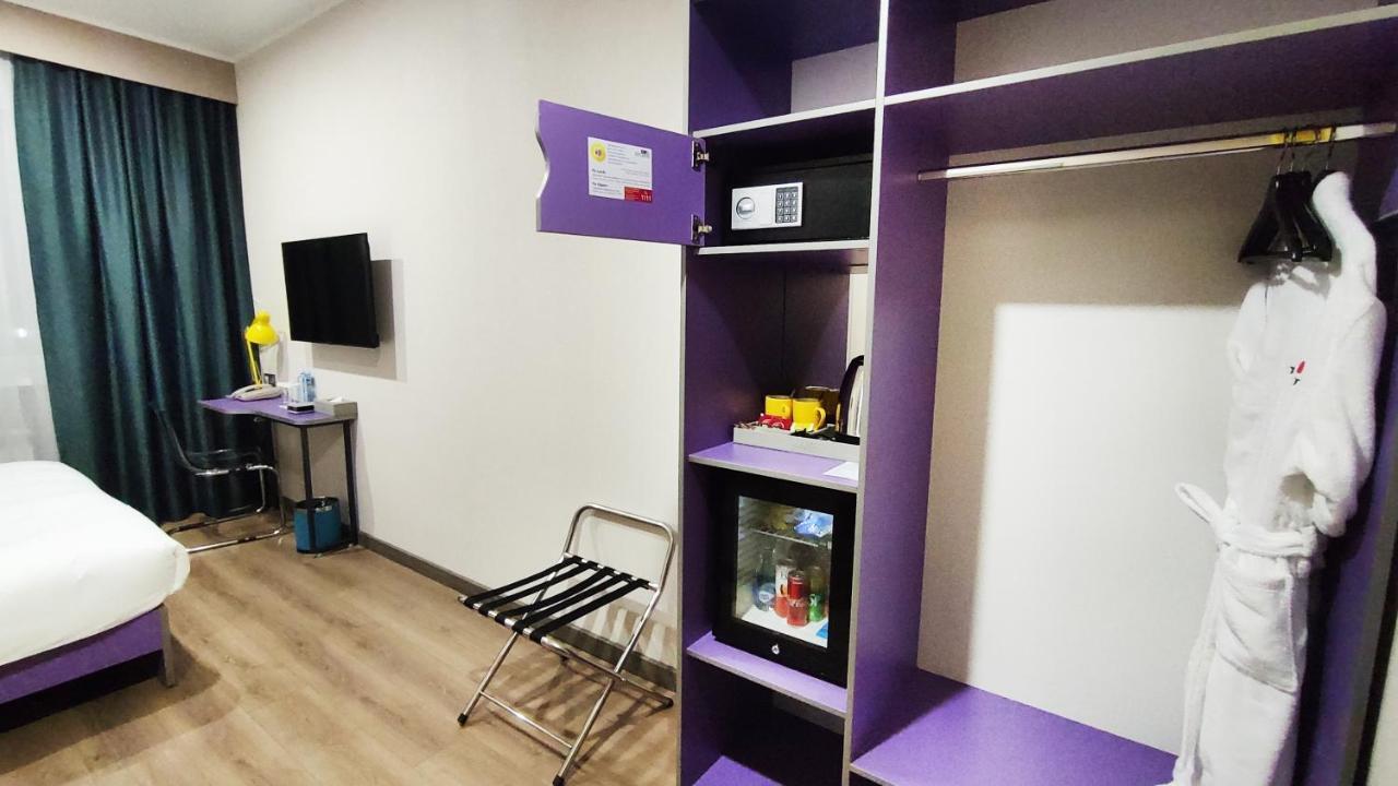 City Hotel شيمكنت المظهر الخارجي الصورة