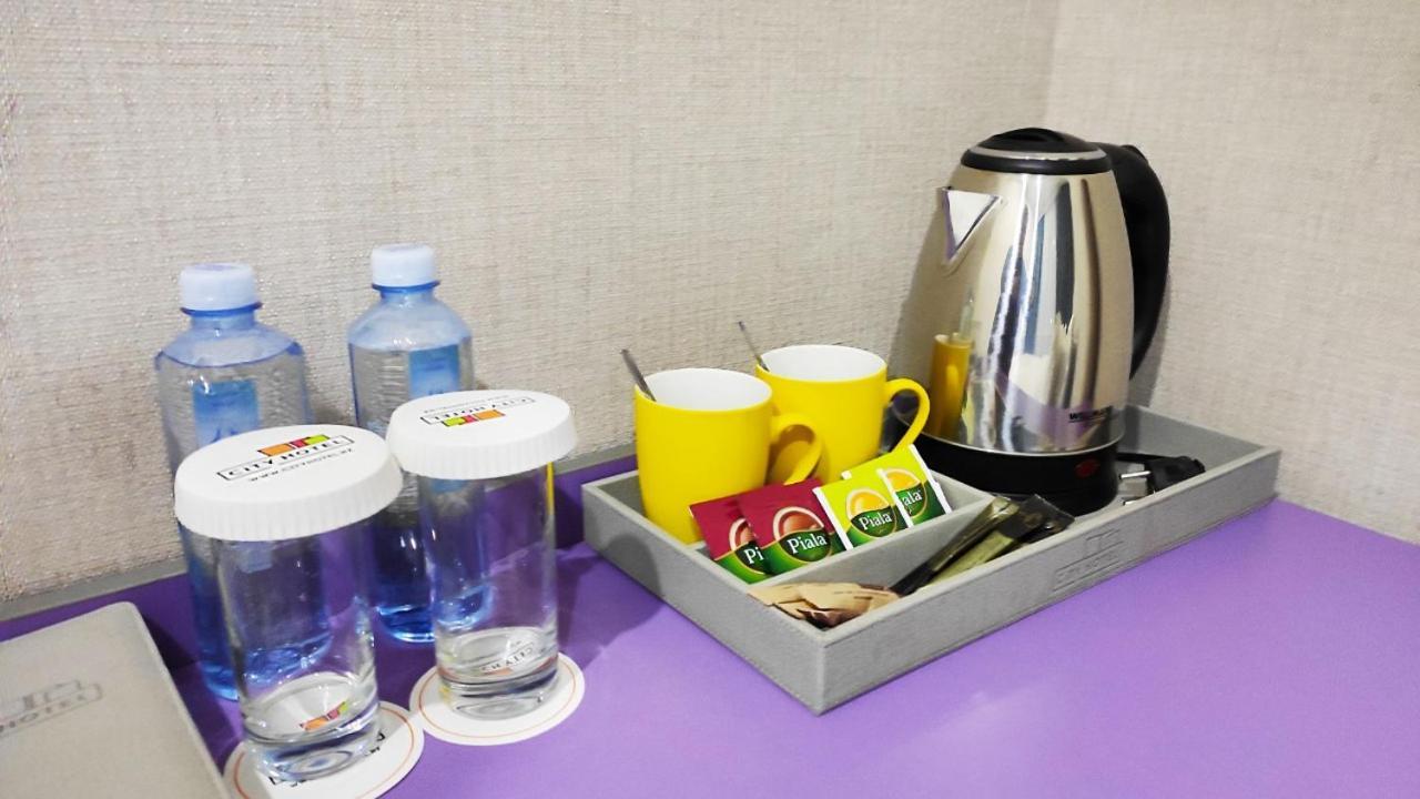 City Hotel شيمكنت المظهر الخارجي الصورة